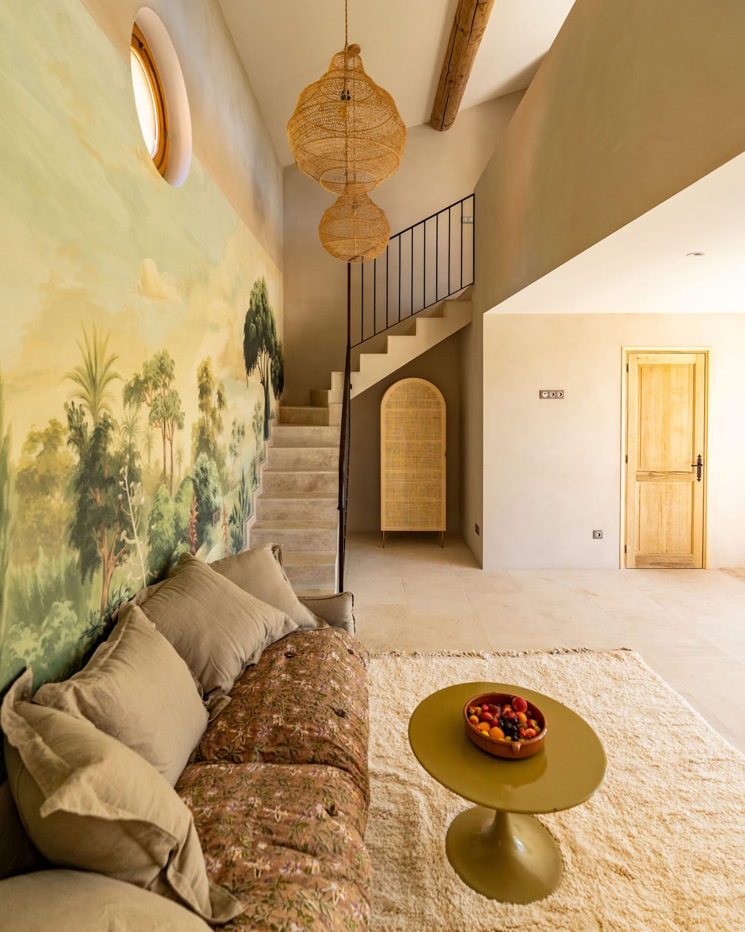 Appartement Cerisier, hébergement de luxe en location au Domaine d'Égenia, hébergement de luxe en Provence, Luberon